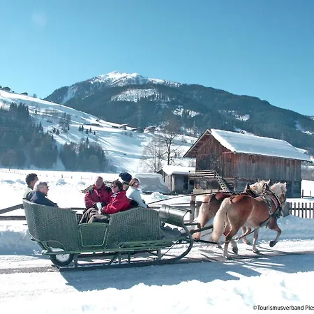شقة Alpinresort 2 By Interhome كابرون